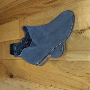 Blondo grey ankle boots